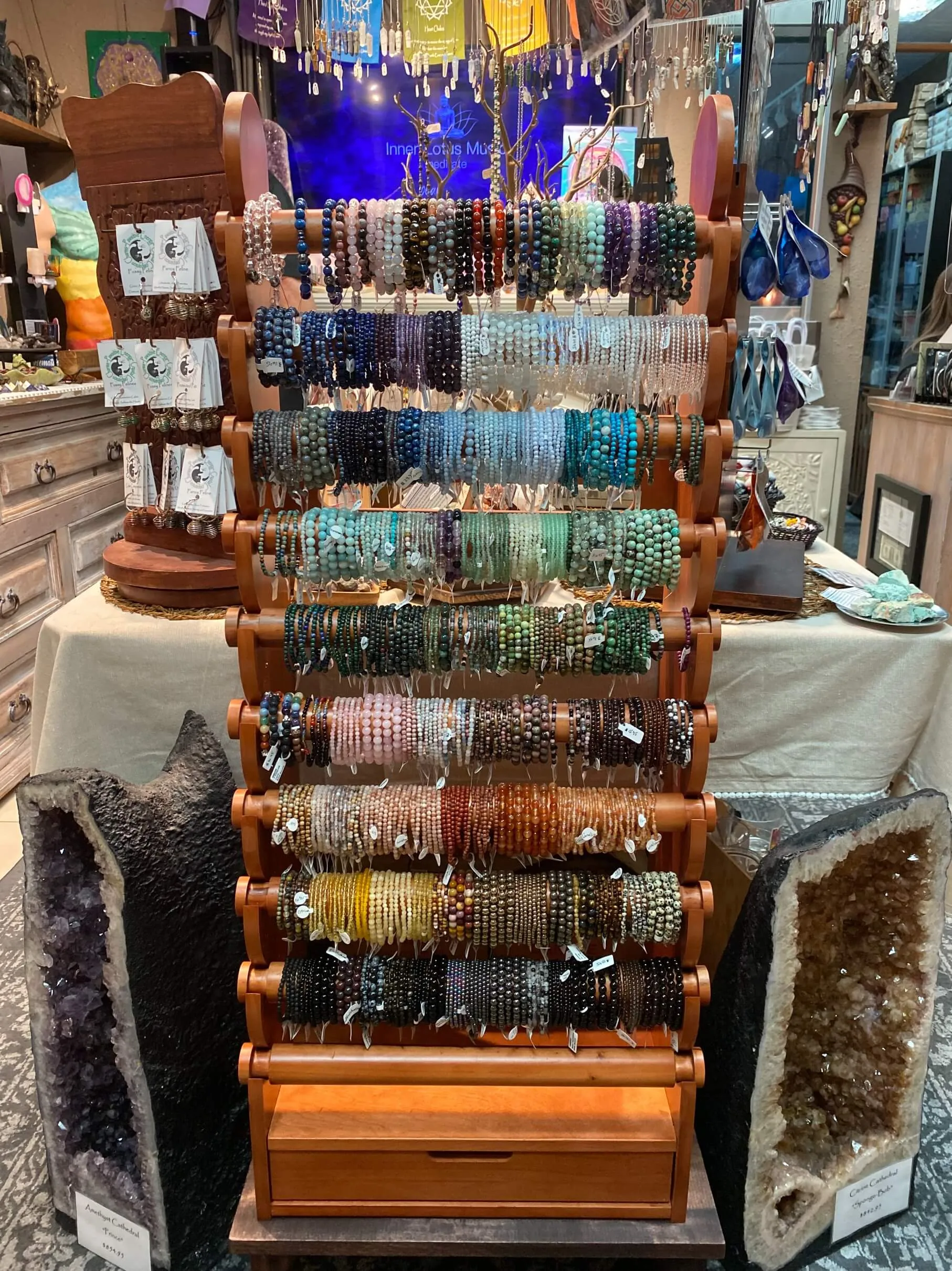 the light wood 10-tier bracelet display — view 19